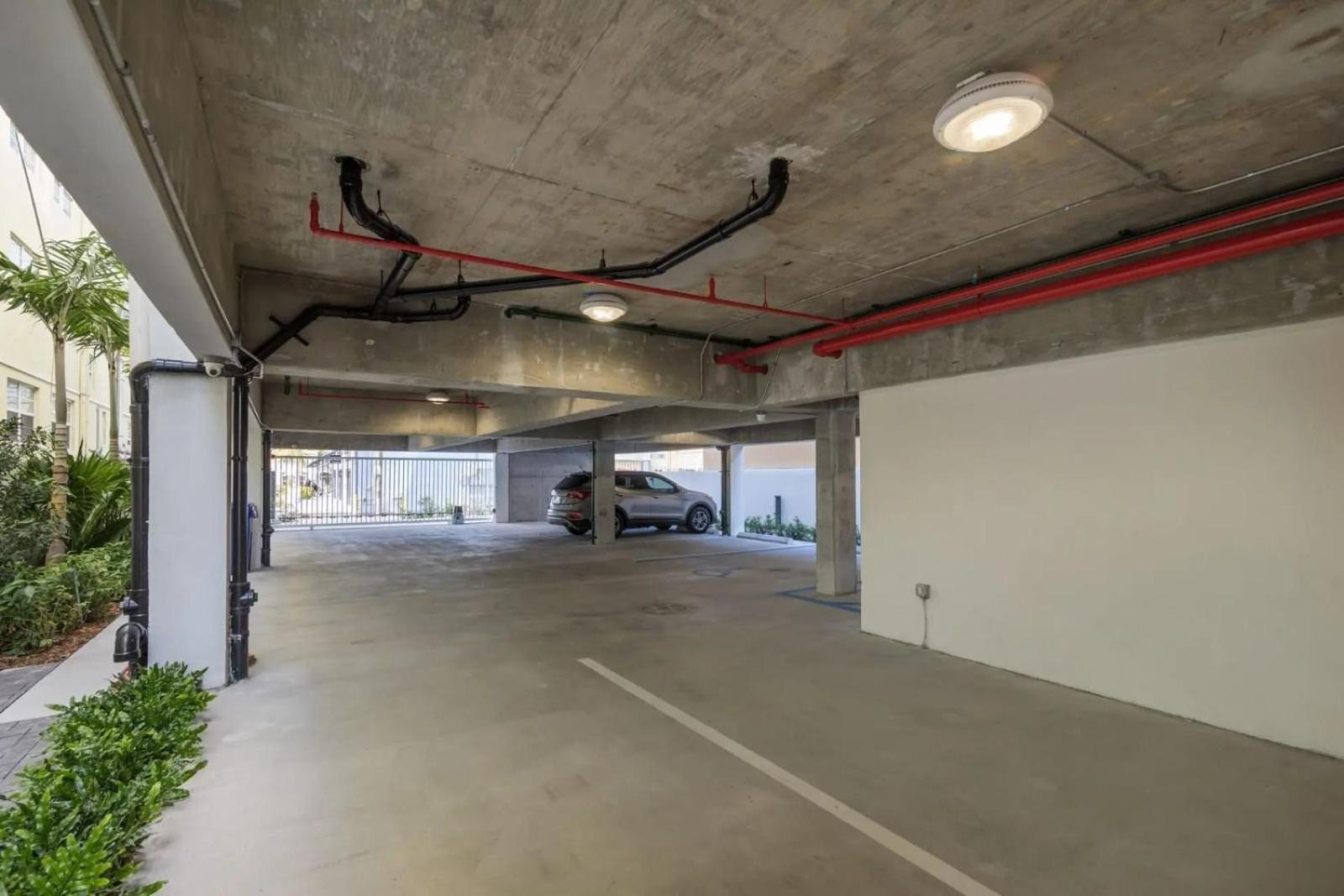 Apartment 2br South | 5 Min To | Modern & Cozy *